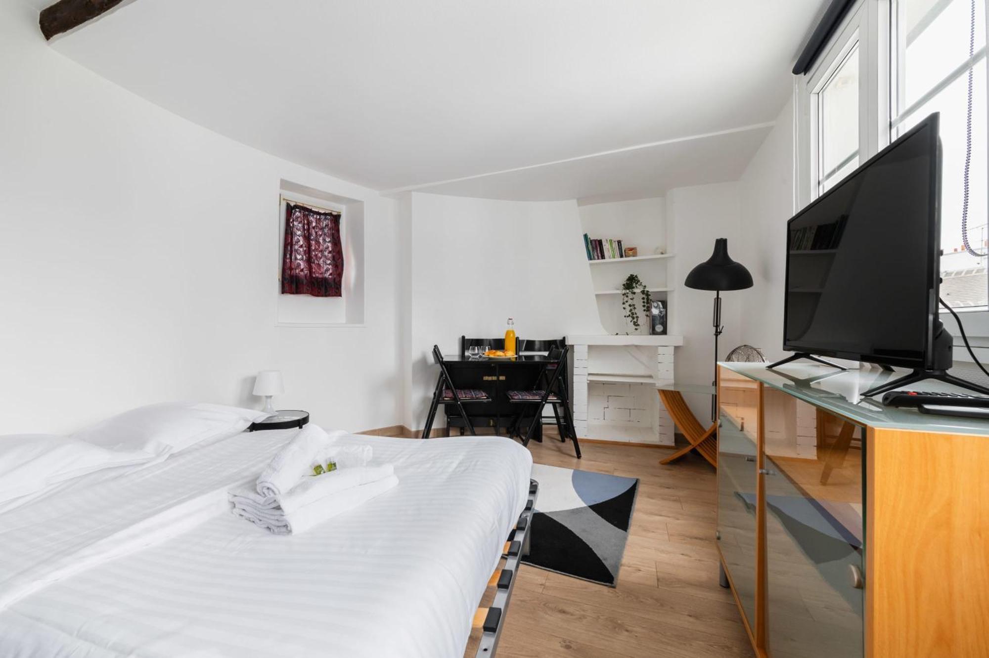 Agreable Studio Coeur De Paris - Paris 6 - 2P - Flat-Guest Екстер'єр фото